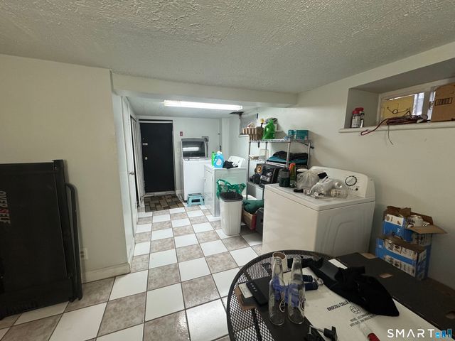 153 Marigold Avenue, Bridgeport, CT 06606