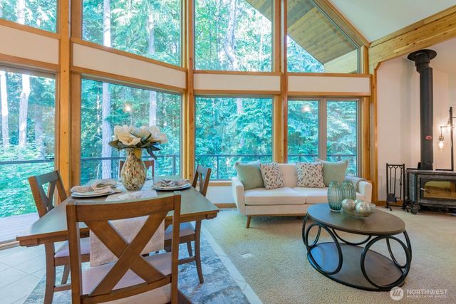 10860 Warren Road NW, Silverdale, WA 98383