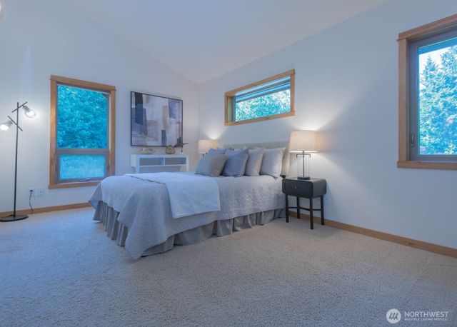 10860 Warren Road NW, Silverdale, WA 98383