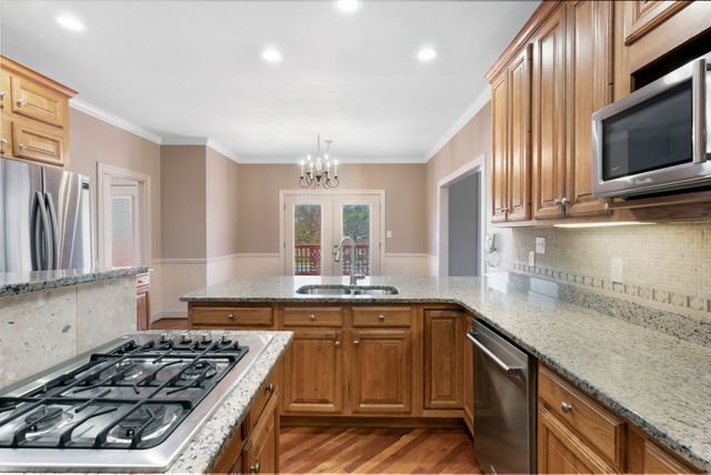 160 Mann Rd, Lebanon, TN 37087