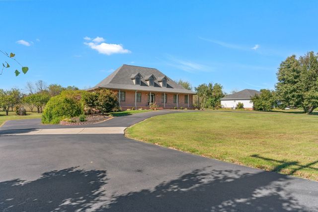 160 Mann Rd, Lebanon, TN 37087