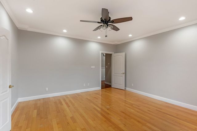 160 Mann Rd, Lebanon, TN 37087