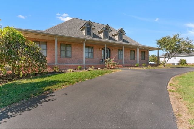 160 Mann Rd, Lebanon, TN 37087