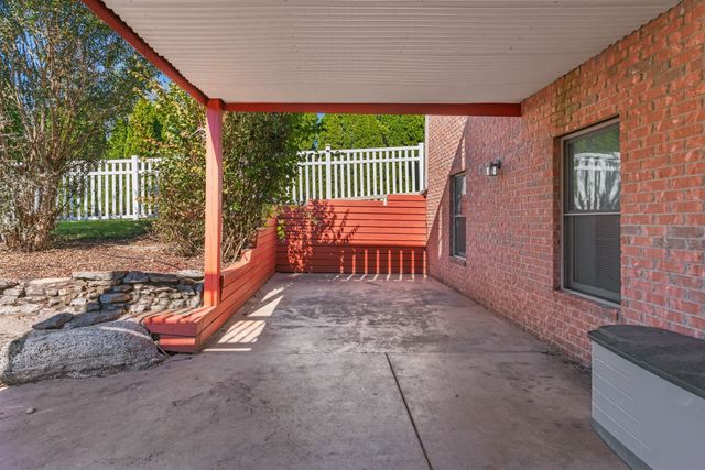 160 Mann Rd, Lebanon, TN 37087