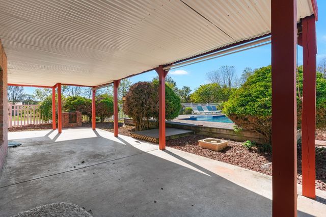 160 Mann Rd, Lebanon, TN 37087