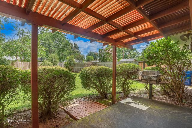 182 Chelsea Drive, Shreveport, LA 71105