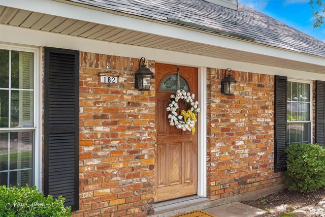 182 Chelsea Drive, Shreveport, LA 71105