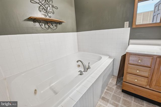 6501 FAIR SCHOOL RD, Glen Rock, PA 17327