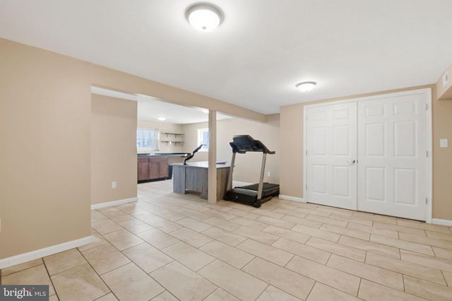 6501 FAIR SCHOOL RD, Glen Rock, PA 17327