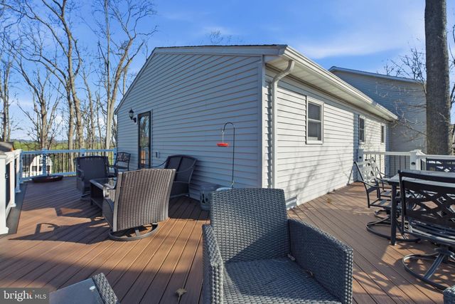 6501 FAIR SCHOOL RD, Glen Rock, PA 17327