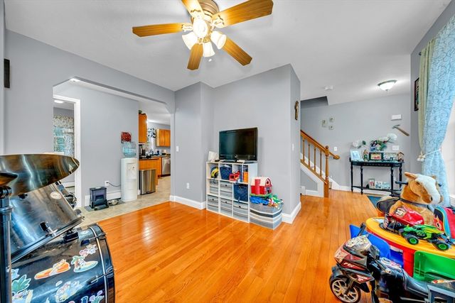 231 River St, Winchendon, MA 01475