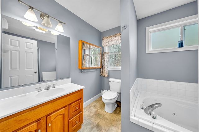 231 River St, Winchendon, MA 01475