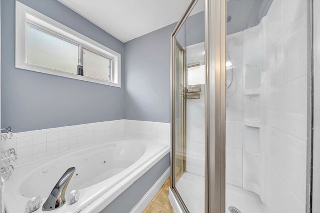 231 River St, Winchendon, MA 01475