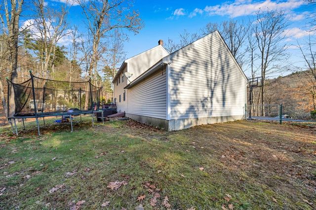 231 River St, Winchendon, MA 01475