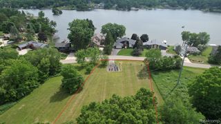 7447 Driftwood Drive, Deerfield Township, MI 48430