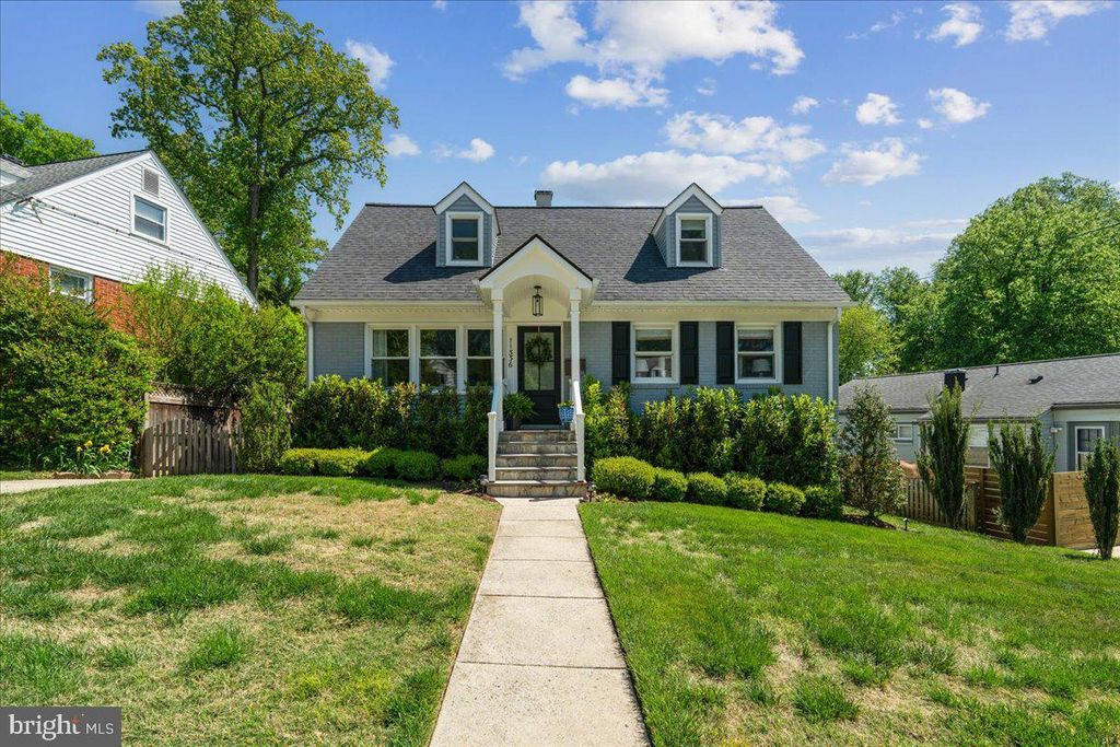 Image 1 of property listing at 11336 MITSCHER ST, Kensington, MD 20895