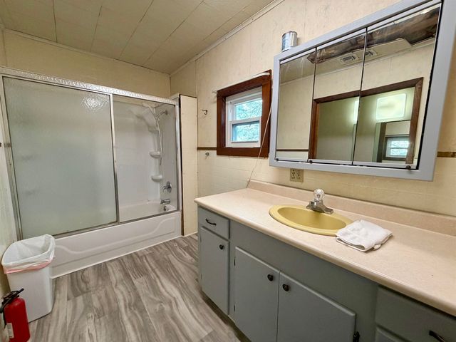 200 Plum St, Houma, LA 70363