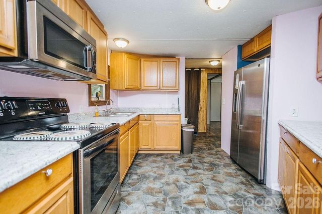 3099 Harmony Grove Road, Nebo, NC 28761