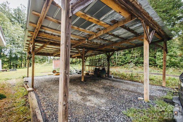 3099 Harmony Grove Road, Nebo, NC 28761