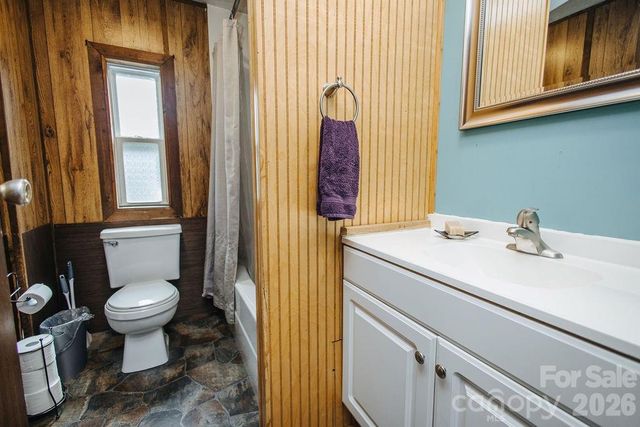 3099 Harmony Grove Road, Nebo, NC 28761