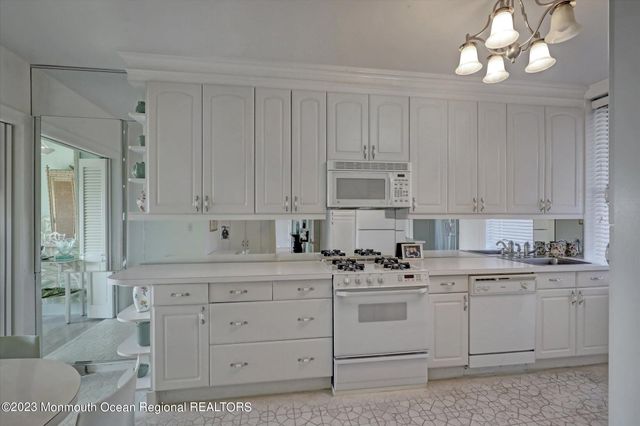 1 Roseld Avenue A3, Deal, NJ 07723