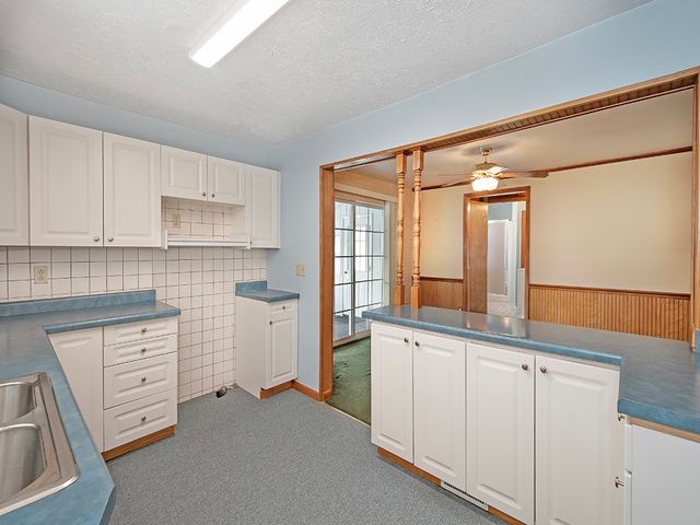 127 Lily Street, Washington Twp, PA 15613