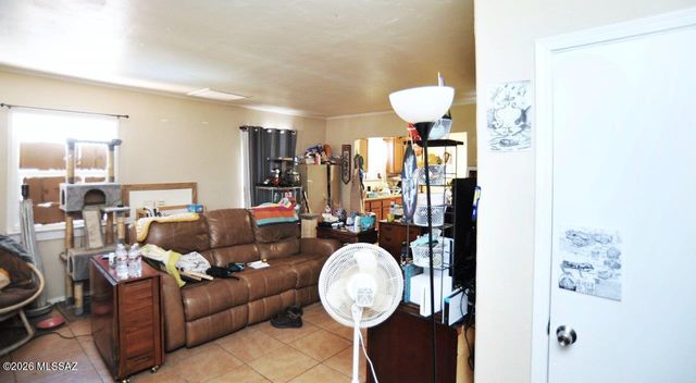 1302 N Dodge Boulevard, Tucson, AZ 85716