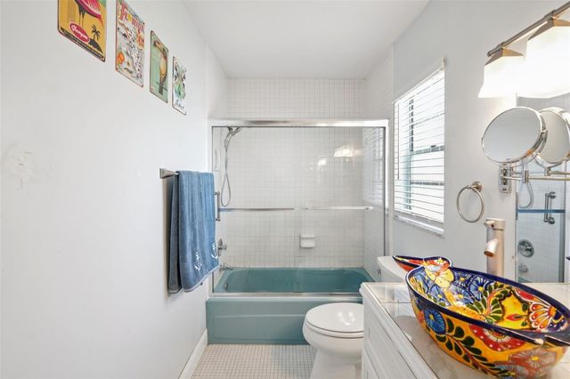 1115 RUE DES CHATEAUX 2A, South Pasadena, FL 33707