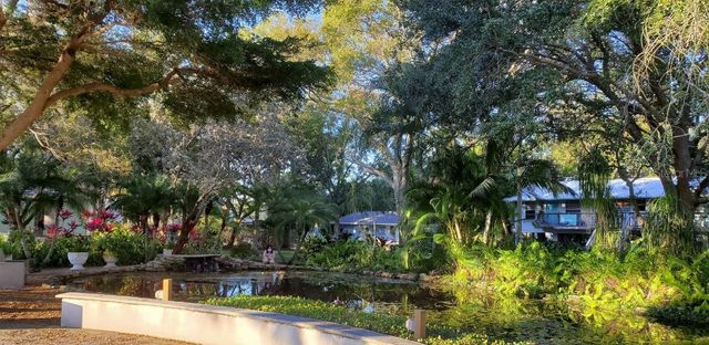 1115 RUE DES CHATEAUX 2A, South Pasadena, FL 33707