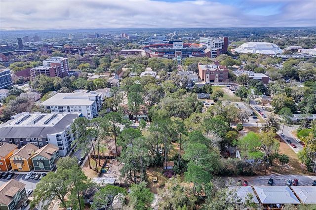 1919 NW 4TH AVENUE, Gainesville, FL 32603