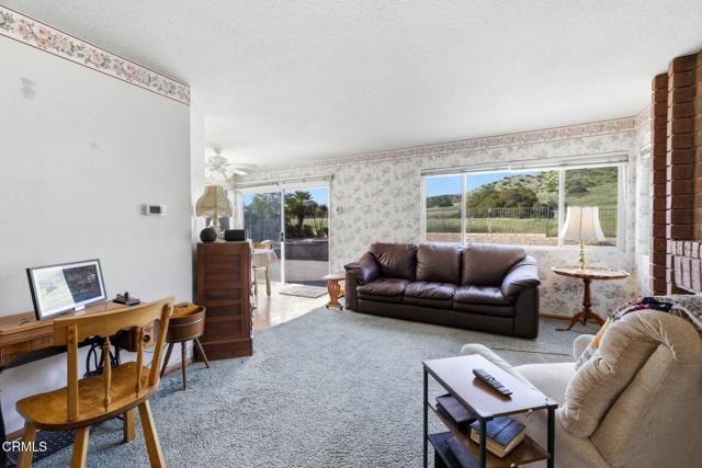 6051 Mescallero Place, Simi Valley, CA 93063