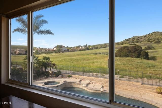 6051 Mescallero Place, Simi Valley, CA 93063