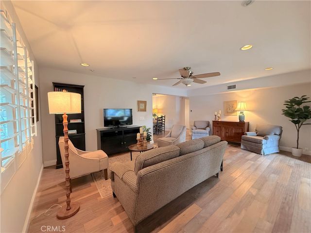 1860 Saint John Road 32A, Seal Beach, CA 90740