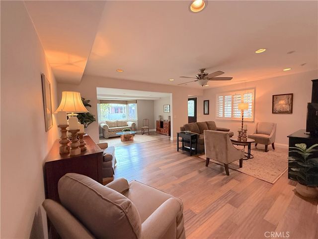 1860 Saint John Road 32A, Seal Beach, CA 90740