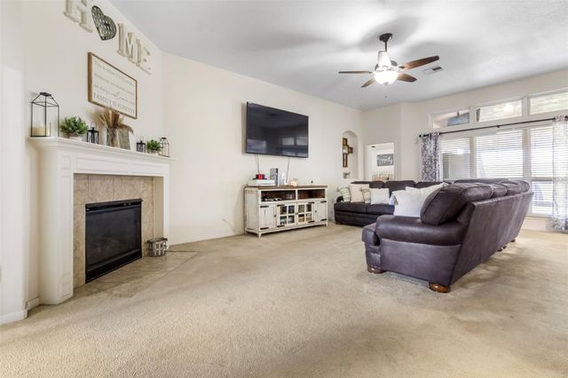 5914 Annatto Drive, Baytown, TX 77521