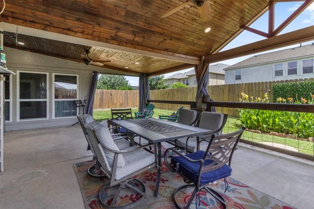 5914 Annatto Drive, Baytown, TX 77521