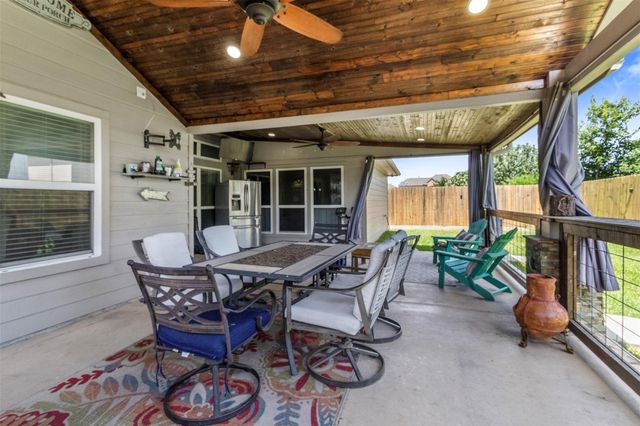 5914 Annatto Drive, Baytown, TX 77521