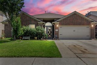 5914 Annatto Drive, Baytown, TX 77521