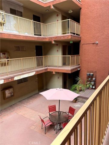 545 Chestnut 203, Long Beach, CA 90802