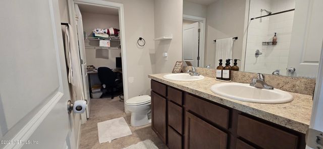 5960 CREEKSIDE CROSSING Drive, Jacksonville, FL 32210