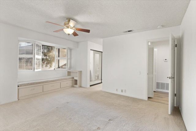 2280 Hurley Way #32, Sacramento, CA 95825