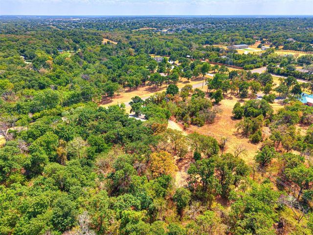 3521 N Bryant Avenue, Edmond, OK 73034