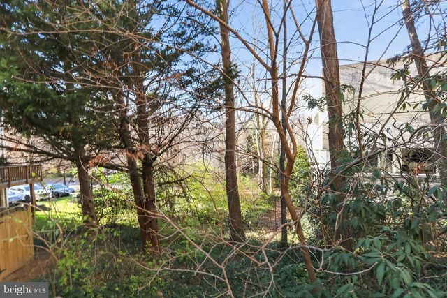 128 REES PL, Falls Church, VA 22046