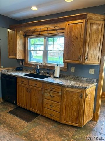 10966 Sisson Highway, North Collins, NY 14111