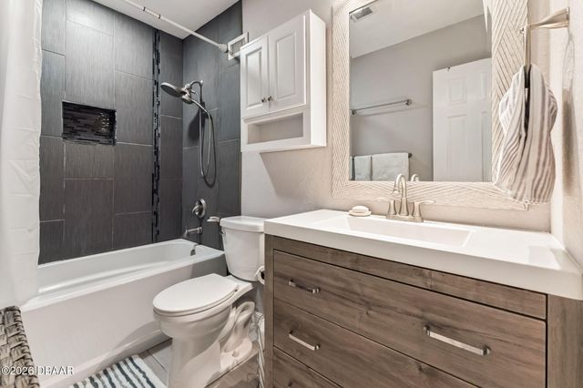 2200 S Palmetto Avenue F020, South Daytona, FL 32119