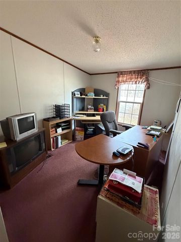 1011 Kiser Dairy Road, Dallas, NC 28034