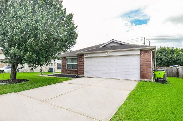 1910 Poco Drive, Missouri City, TX 77489
