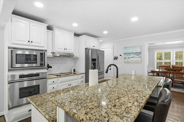 130 Castle Road, Dalton, GA 30720