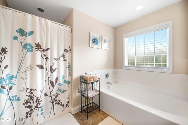 422 Chablis Way, Wilmington, NC 28411