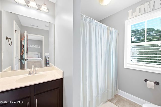 422 Chablis Way, Wilmington, NC 28411